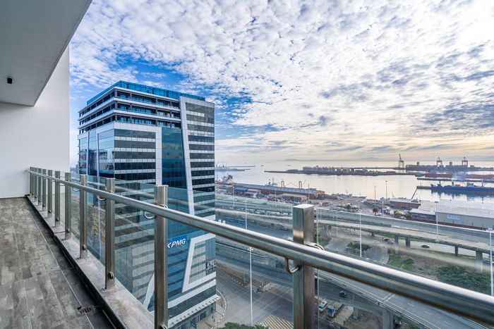 Property #2339722, Apartment For Sale in Foreshore