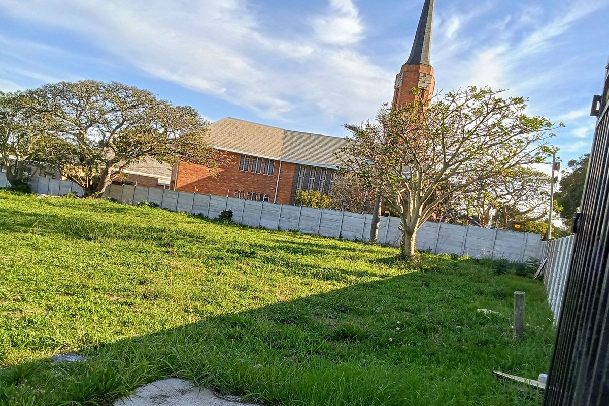 BUY LAND NOW......THEY DO NO MAKE IT ANYMORE....... - Photo 4