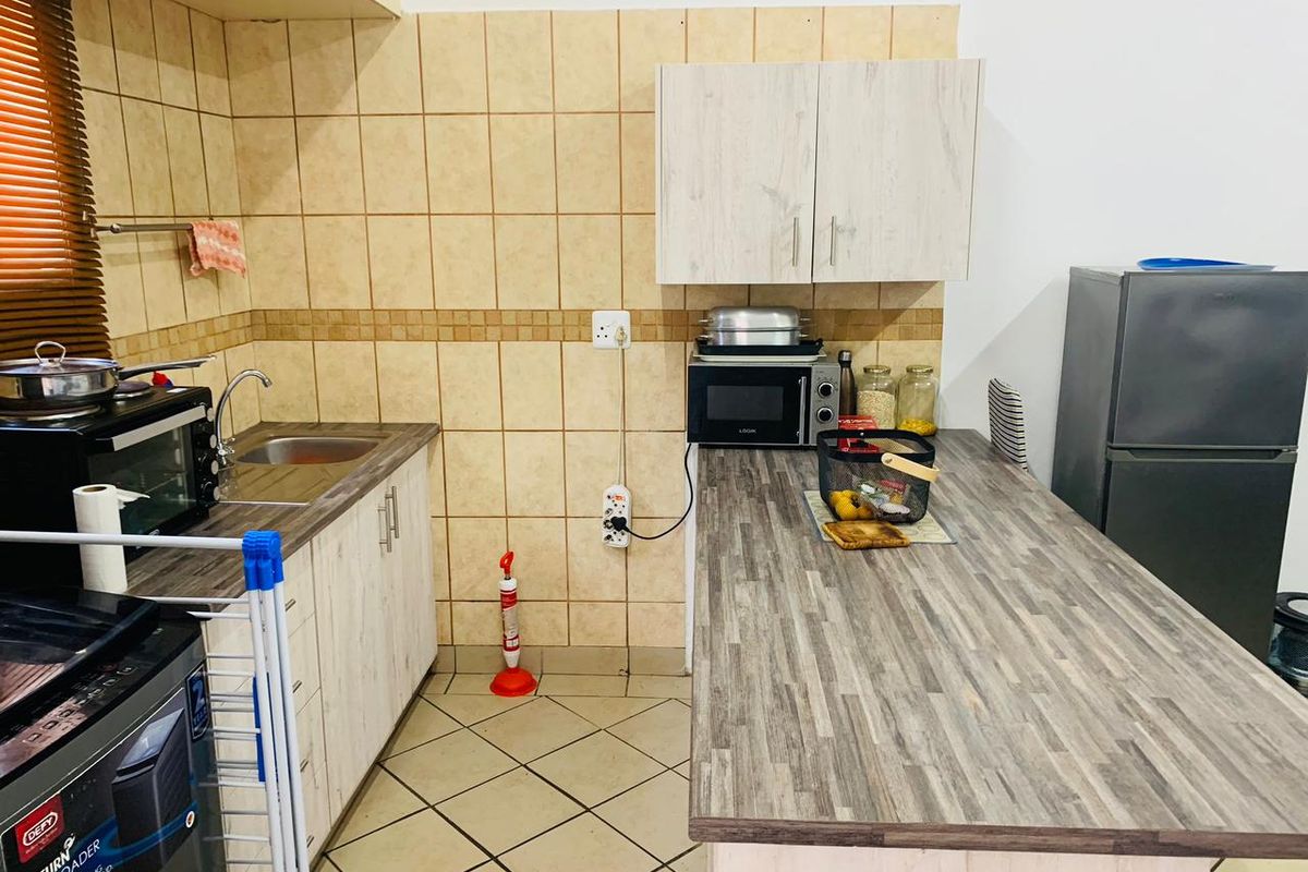 CHARMING 54m2 ONE BEDROOM FLAT IN PRIME GEORGE CBD - Photo 4