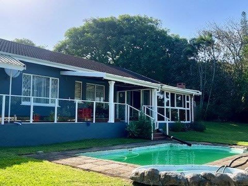 Beautiful Family Home In Uvongo - Photo 1