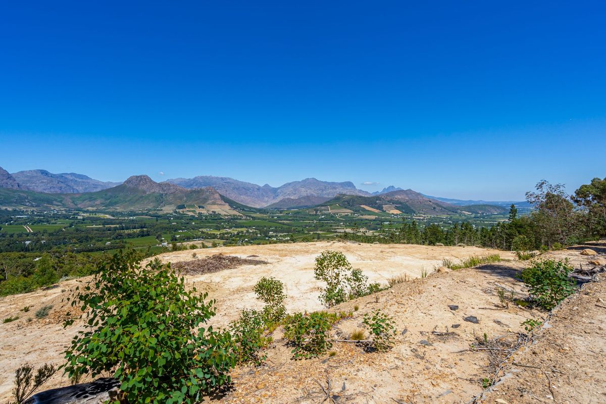 Elevate Your Lifestyle with the opportunity to create your dream home in the Franschhoek Valley - Photo 5