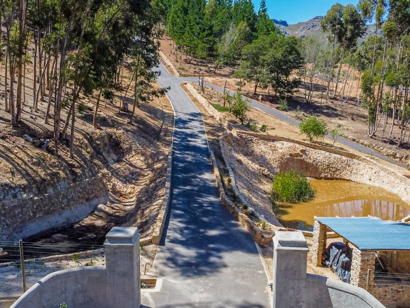 Elevate Your Lifestyle with the opportunity to create your dream home in the Franschhoek Valley - Photo 7