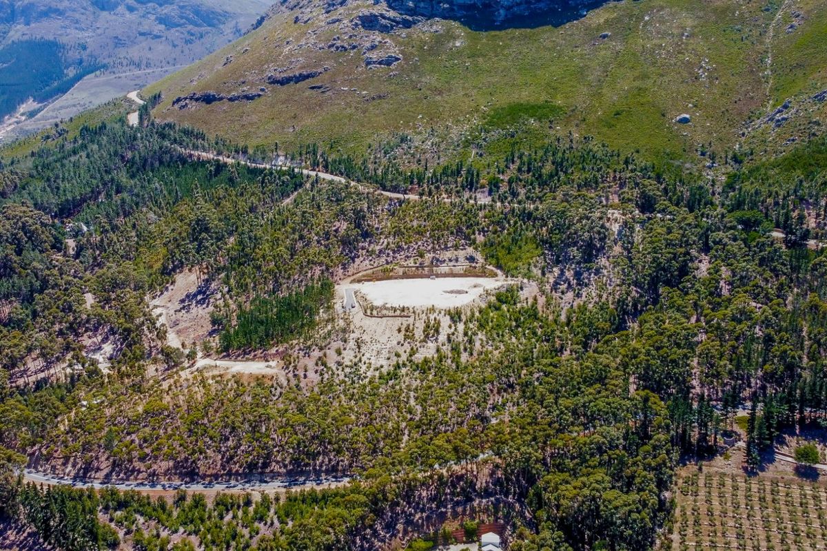 Elevate Your Lifestyle with the opportunity to create your dream home in the Franschhoek Valley - Photo 3