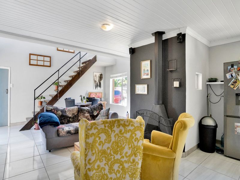 Charming Home in sought after pocket of Protea Heights - Photo 10