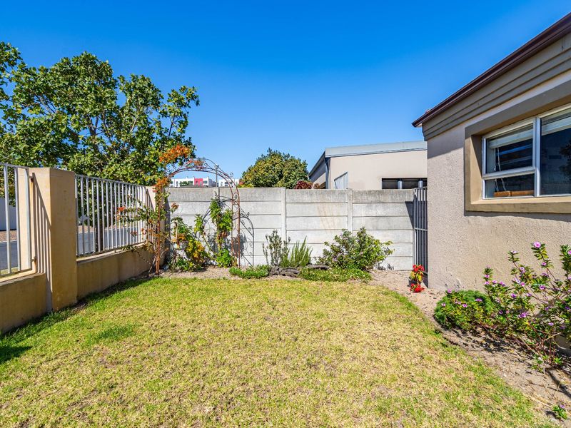 Charming Home in sought after pocket of Protea Heights - Photo 7