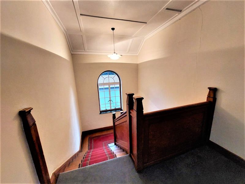 Free standing dwelling as offices FOR SALE - Melrose Estate - Photo 4