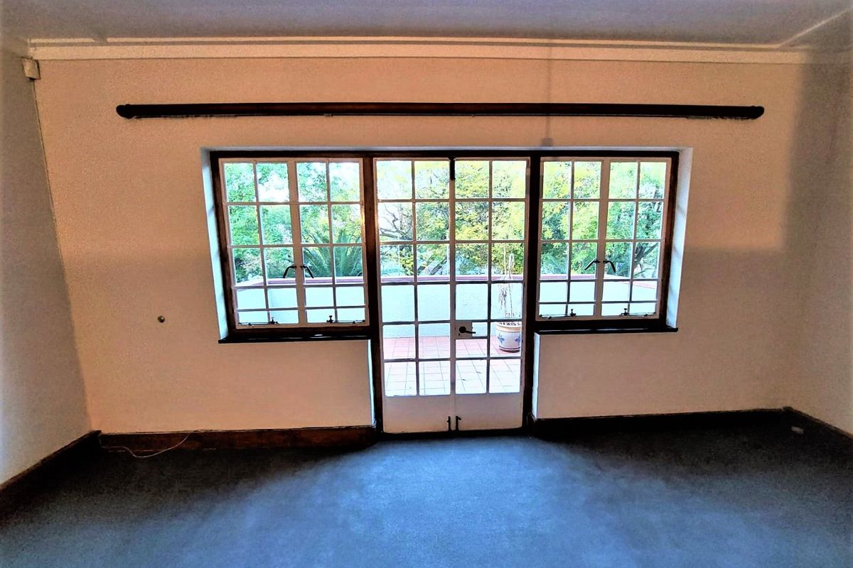 Free standing dwelling as offices FOR SALE - Melrose Estate - Photo 5