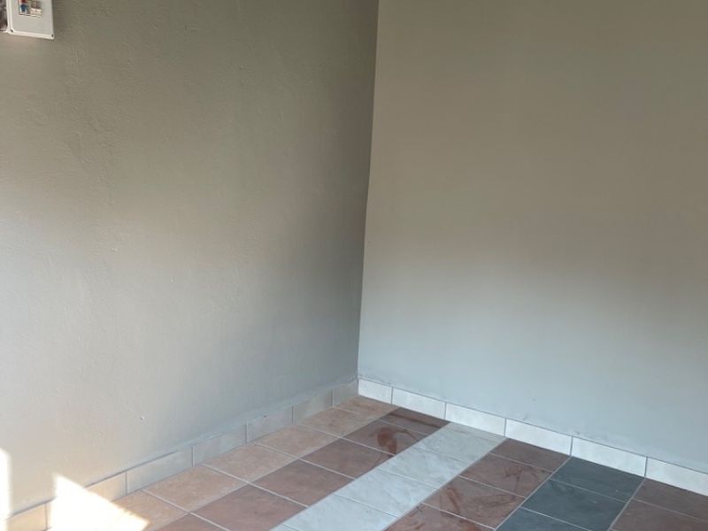 Room to rent - Photo 8