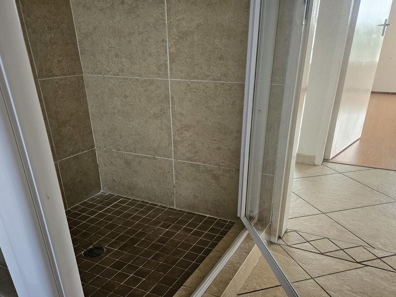 First floor 2 Bedroom apartment for sale - Photo 8