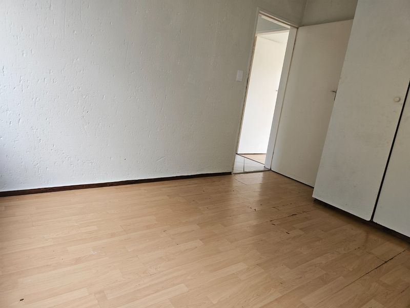 First floor 2 Bedroom apartment for sale - Photo 6