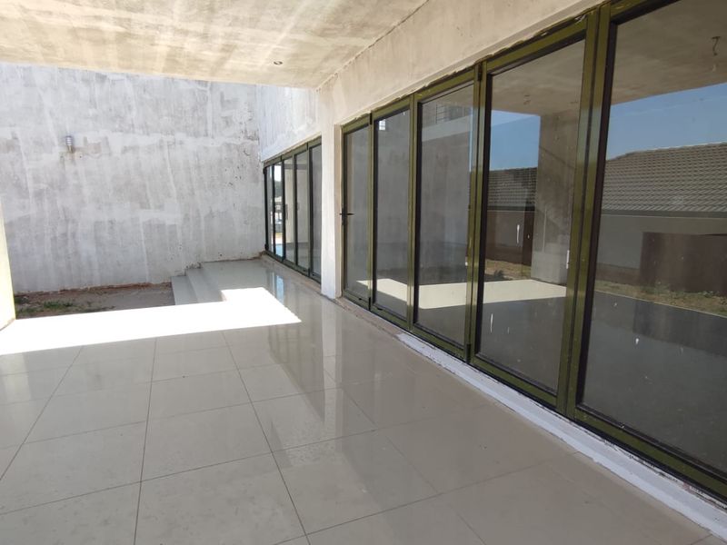 Open to offers! Brand new and Modern 4 Bedroom Family Home in Eldo Village Estate, Centurion. (Installment Sale Agreement option also available to selected Buyers) - Photo 7