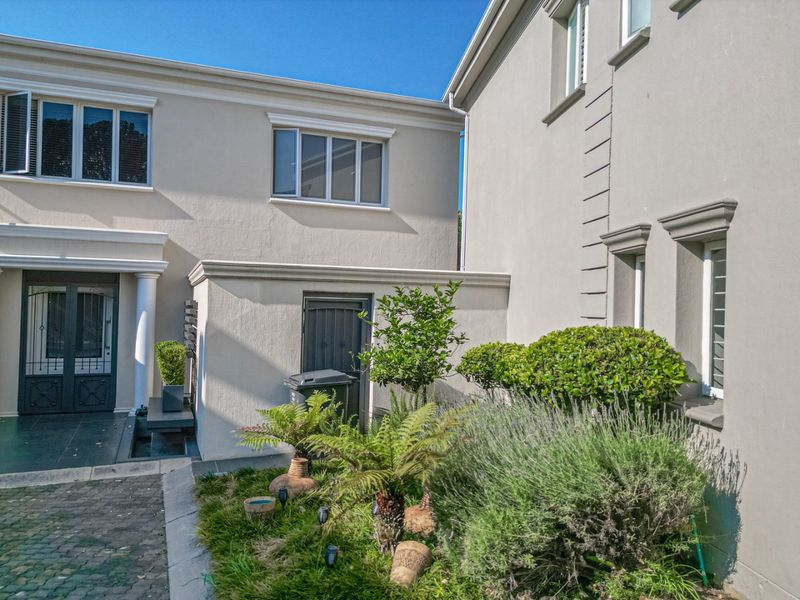 Hyde Park Cluster Home In Secure Complex - Photo 5