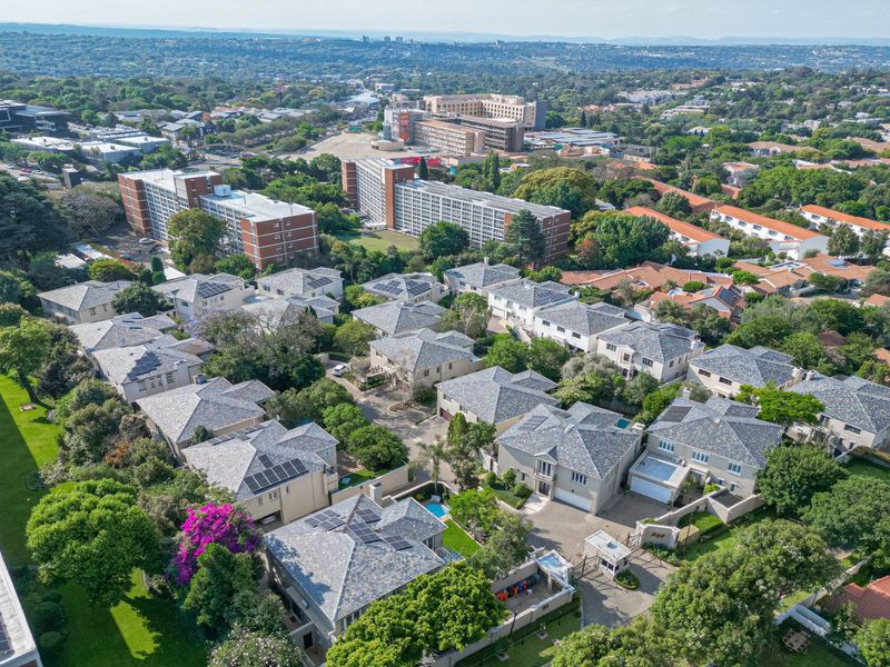 Hyde Park Cluster Home In Secure Complex - Photo 6