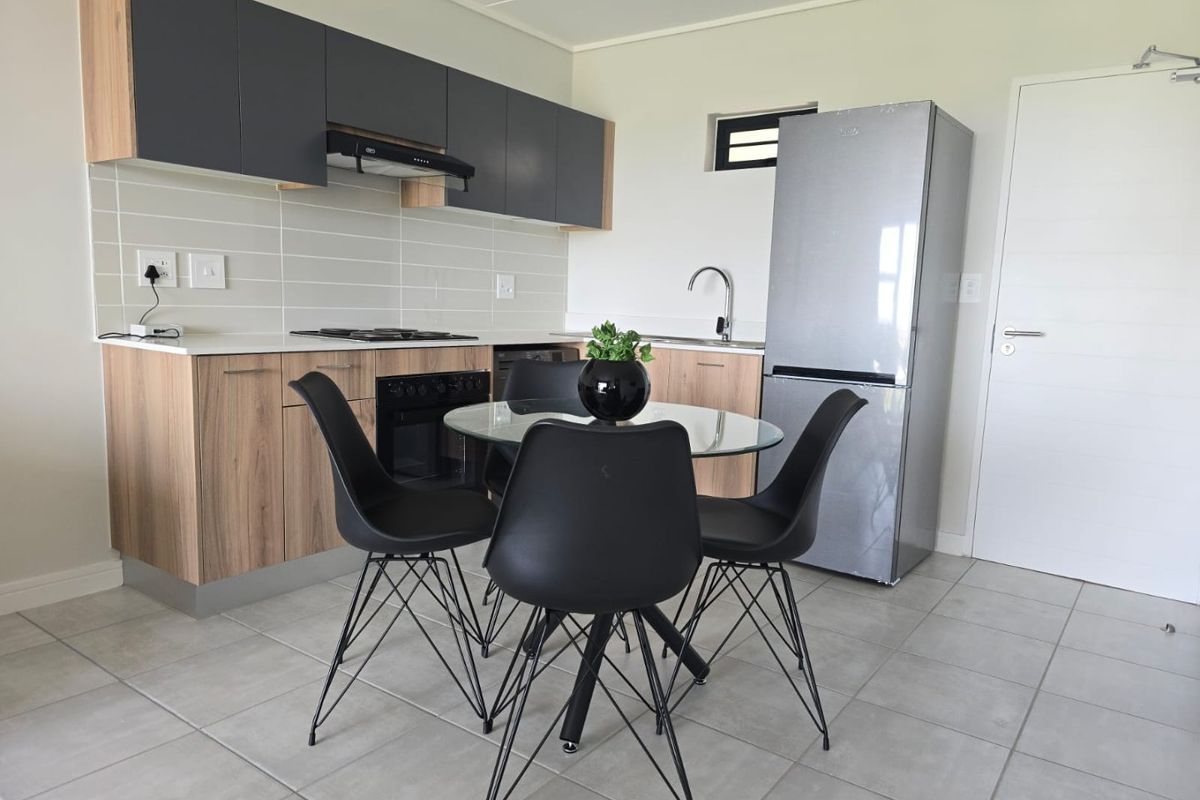 Modern 2-Bedroom Apartment in Green Park Lifestyle Estate, Boksburg - Photo 4