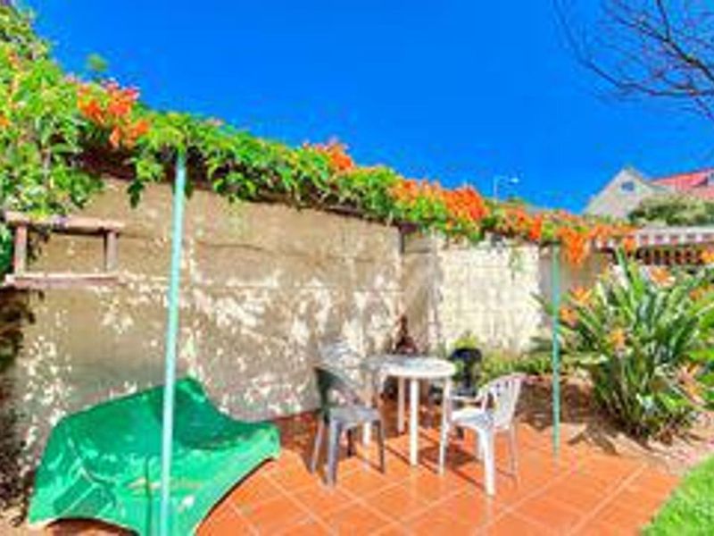 INVESTORS!!!The Famous Monkey Bar,double story, house with 21 Bachelor units on property. - Photo 5