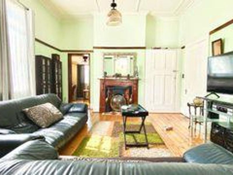 INVESTORS!!!The Famous Monkey Bar,double story, house with 21 Bachelor units on property. - Photo 10