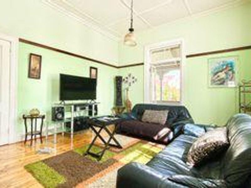 INVESTORS!!!The Famous Monkey Bar,double story, house with 21 Bachelor units on property. - Photo 8