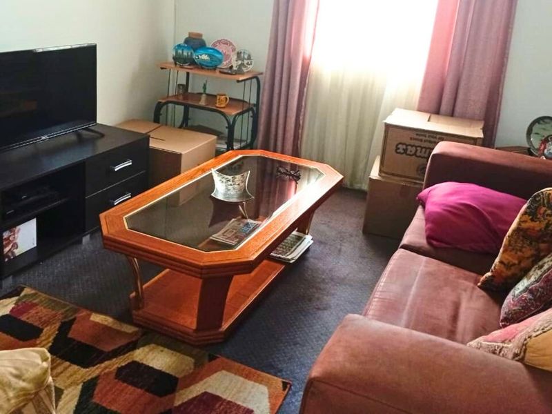 Well-Located, Priced-to-Sell Home with Income-Generating Granny Flat and Expansion Potential - Photo 8
