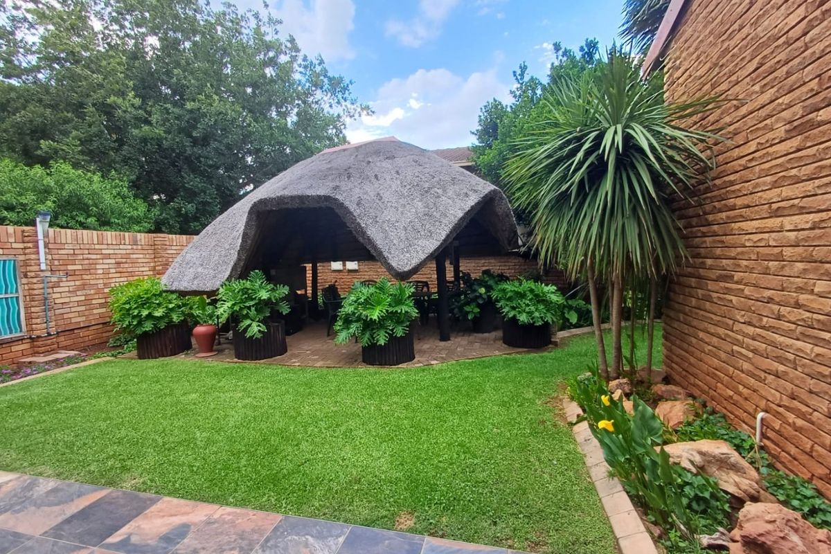 Modern Elegance in Irenepark, Klerksdorp - Photo 2