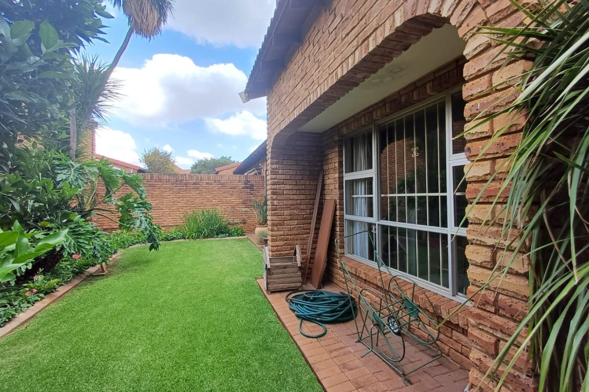 Modern Elegance in Irenepark, Klerksdorp - Photo 4