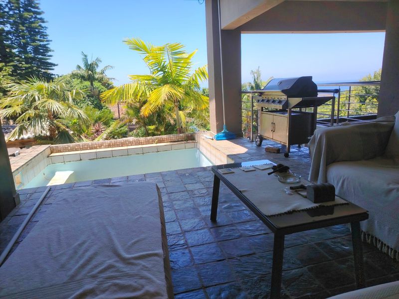 Modern home with bachelor flat, lapa and two entrances.  - Photo 5