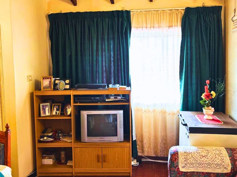 A Solid Family Home with Extra Income – Price Reduced and Open to Offers - Photo 7