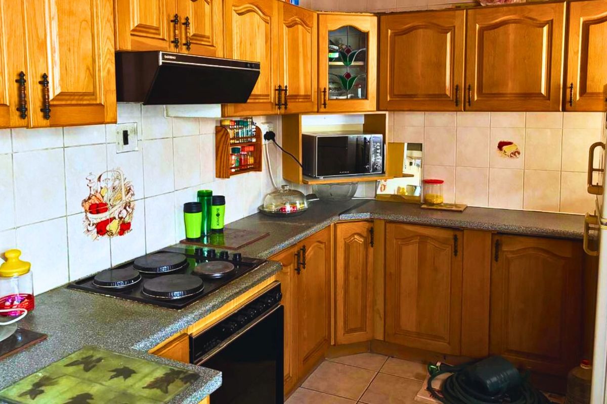 A Solid Family Home with Extra Income – Price Reduced and Open to Offers - Photo 3