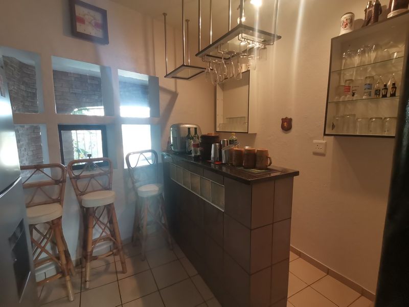 Do not look any further. This property ticks all the boxes - Photo 9