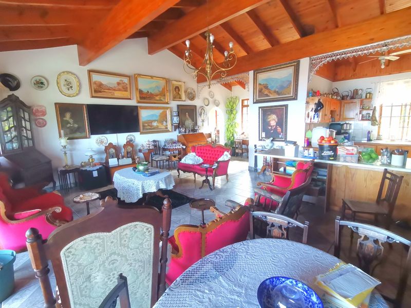 House with two flats, tandem garage with lift and garden with sea view.  - Photo 6