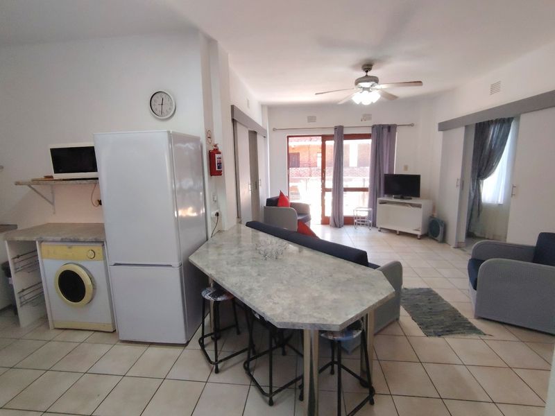 Piece of Heaven on the first floor, walking distance to the beach.  - Photo 8