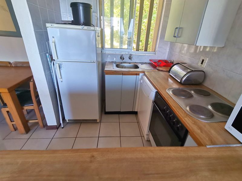 Park your vehicle and walk where you want to be.  - Photo 8