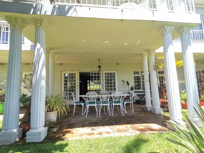 Make this gorgeous property your forever home. - Photo 3
