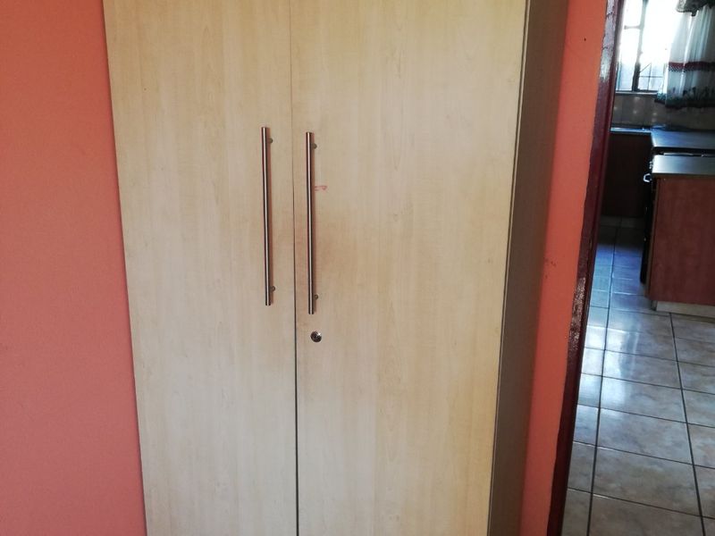 Perfect Investment Property - 13 bedroom house in Hursthill. Close to UJ,. Ideal for Student Accomodation  - Photo 9