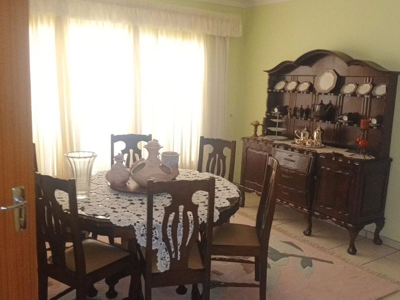 BOLD AND BEAUTIFUL - Photo 7