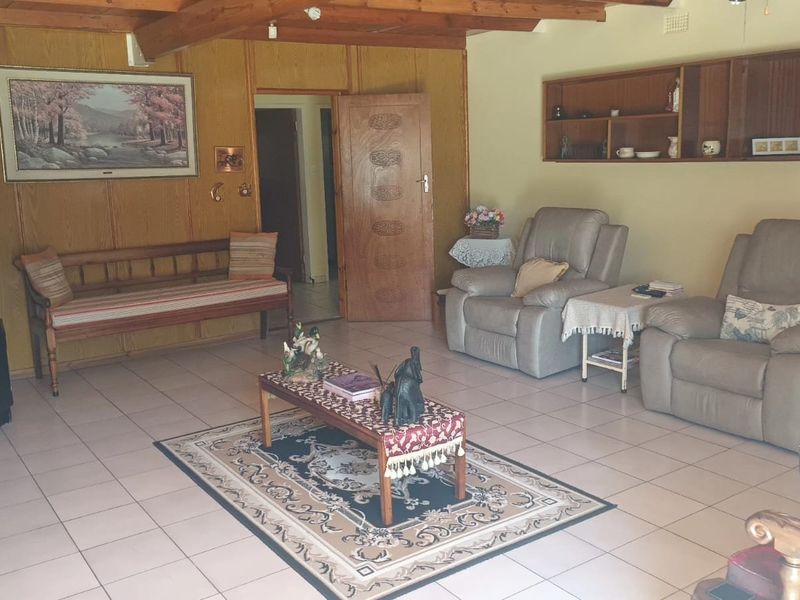 BOLD AND BEAUTIFUL - Photo 6