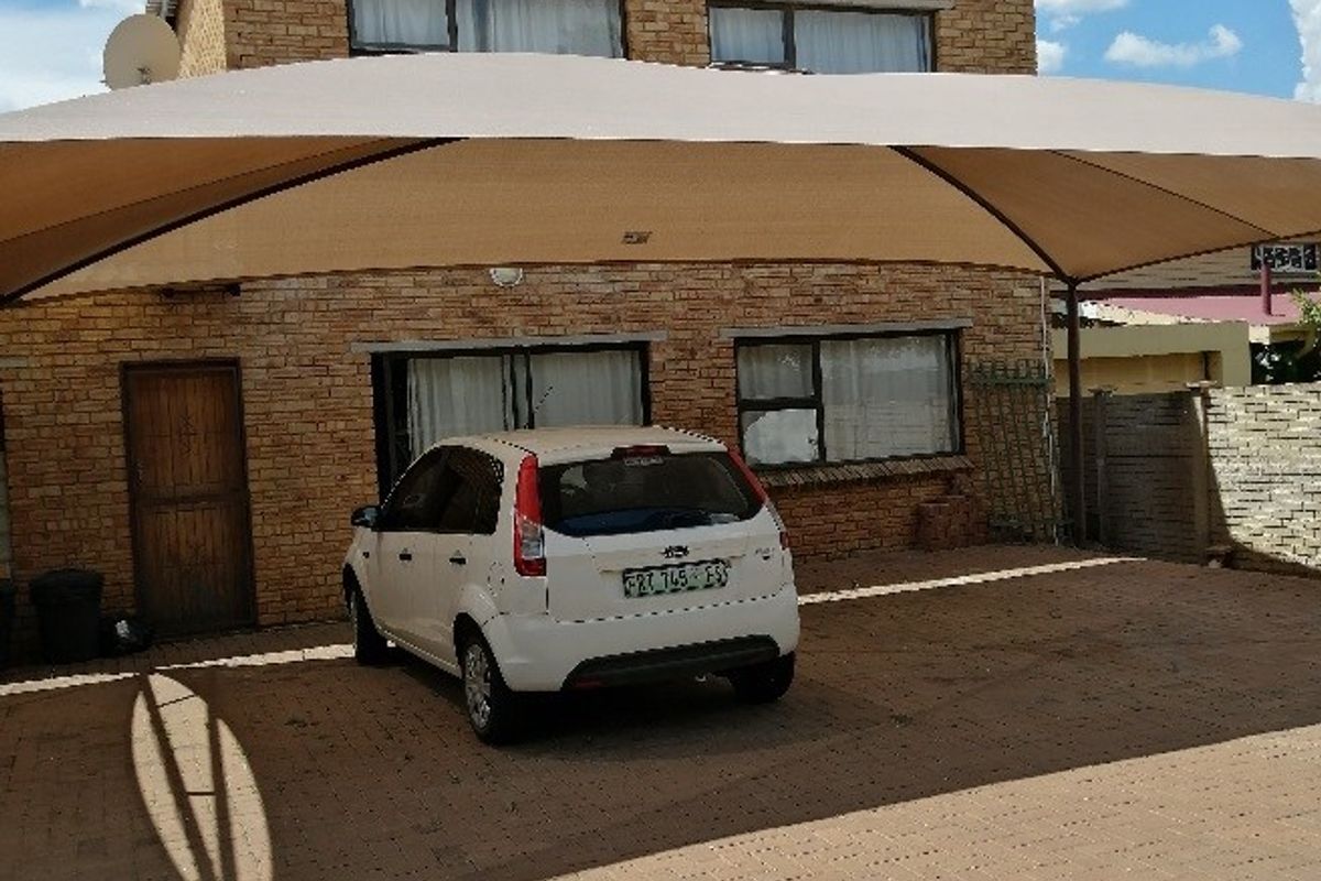 Guesthouse /student house for sale in Universitas - Photo 3