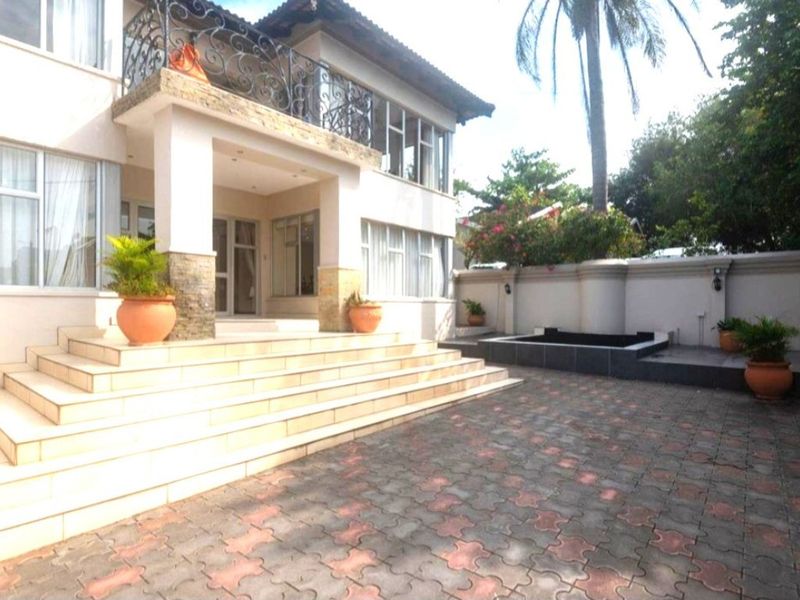 Ultra Modern high End House OR Lucrative B & B Opportunity - Photo 5