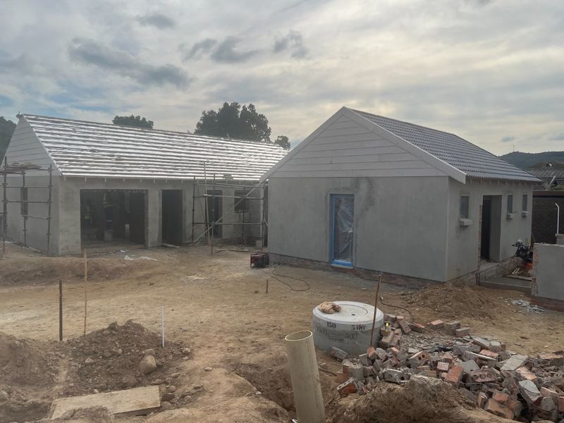 Secure Estate Living in Plettenberg Bay — Where Life Finally Feels Settled - Photo 1