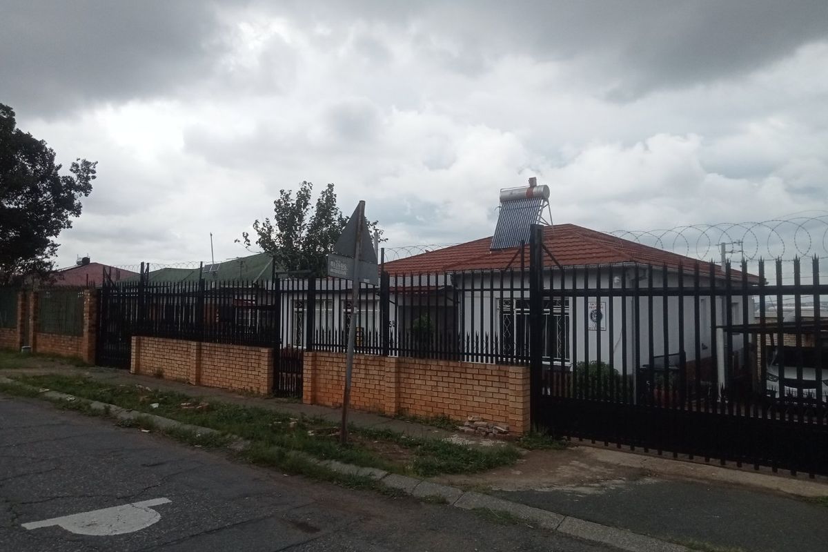 Beautifull 3 bedroom house for sale in Crosby - Photo 2