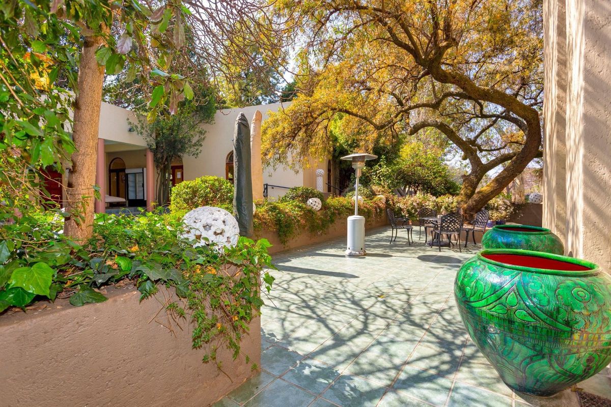 14 Bed 15 Bath Residence For Sale in Bryanston   - Photo 3