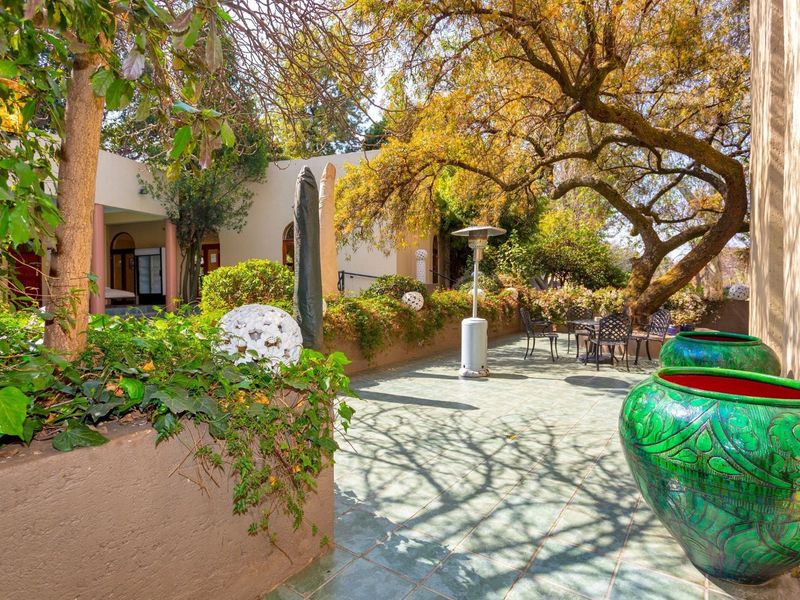 14 Bed 15 Bath Residence For Sale in Bryanston   - Photo 3