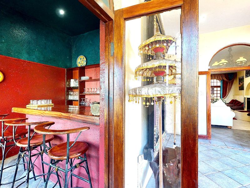 14 Bed 15 Bath Residence For Sale in Bryanston   - Photo 9