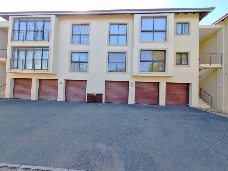 Paradise Living in Illovo Beach, Kingsburgh - Photo 3