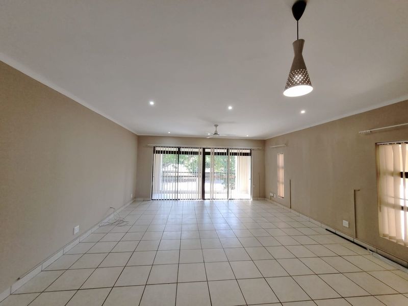 Paradise Living in Illovo Beach, Kingsburgh - Photo 6