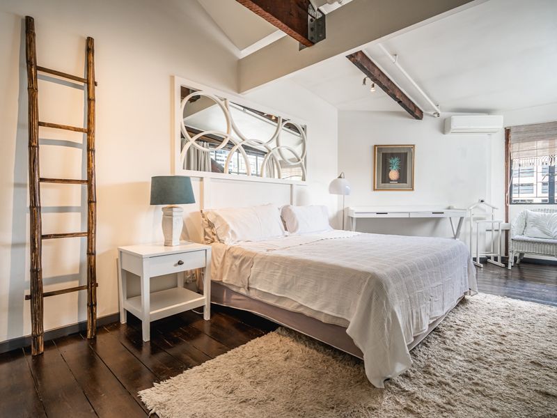 Unique 2 bedroom city apartment  - Photo 10