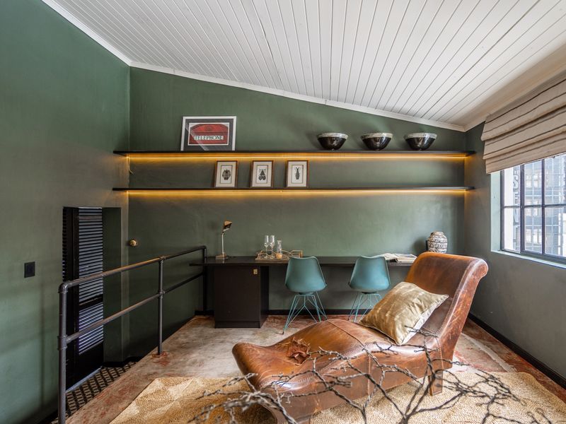 Unique 2 bedroom city apartment  - Photo 8