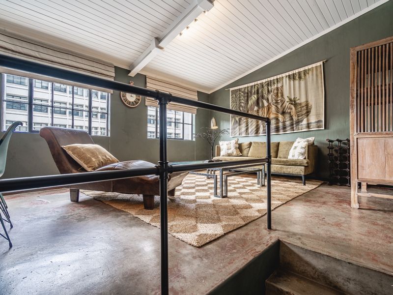 Unique 2 bedroom city apartment  - Photo 6