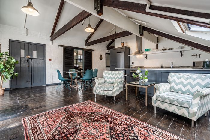 Property #2344273, Apartment For Sale in Cape Town City Centre