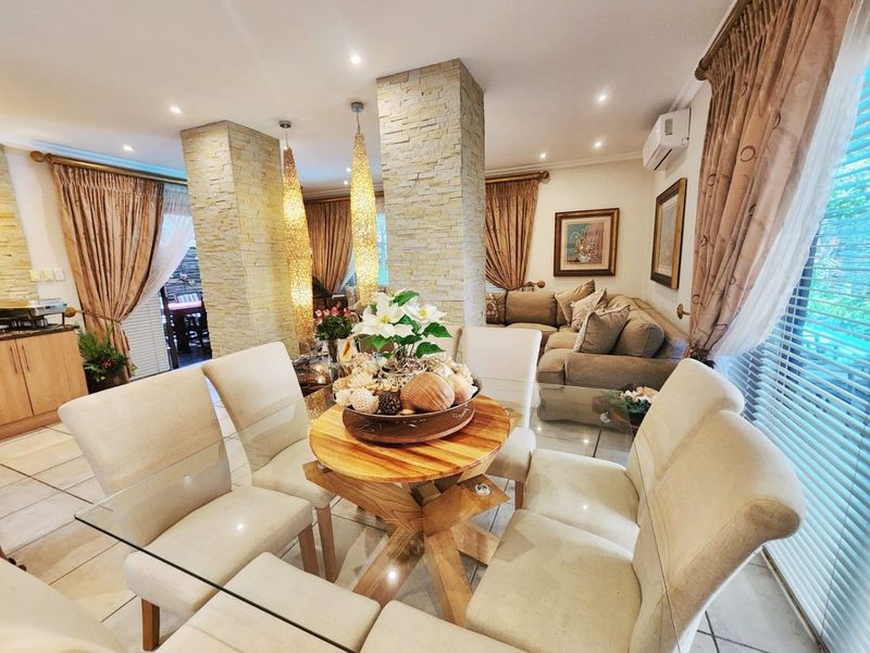 Luxury seaside secure getaway for sale in Wilderness - Photo 5