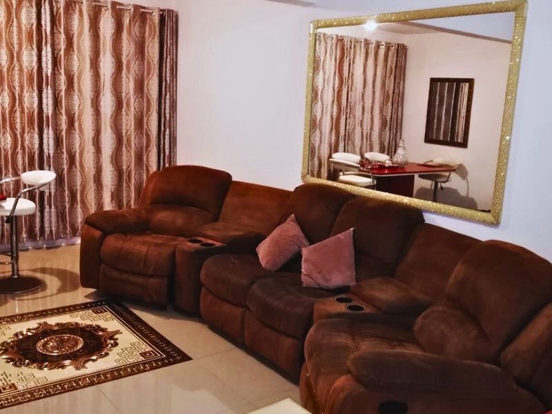 Fully Furnished 2-Bedroom Apartment in Durban North Beach – Minutes from the Golden Mile - Photo 5